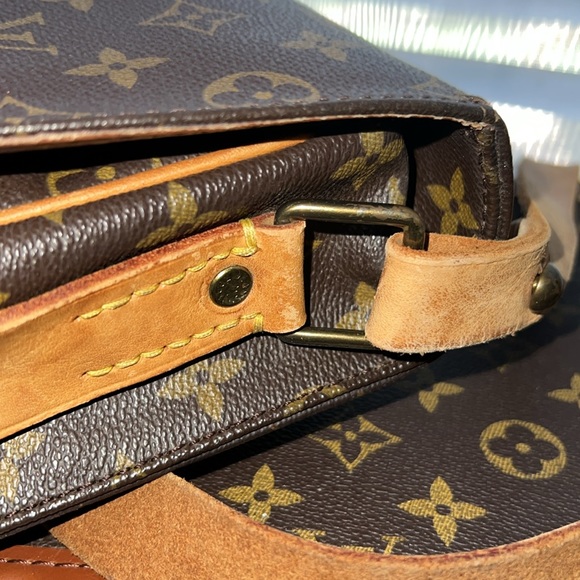 Louis Vuitton Cartouchiere GM - Picture 6 of 12